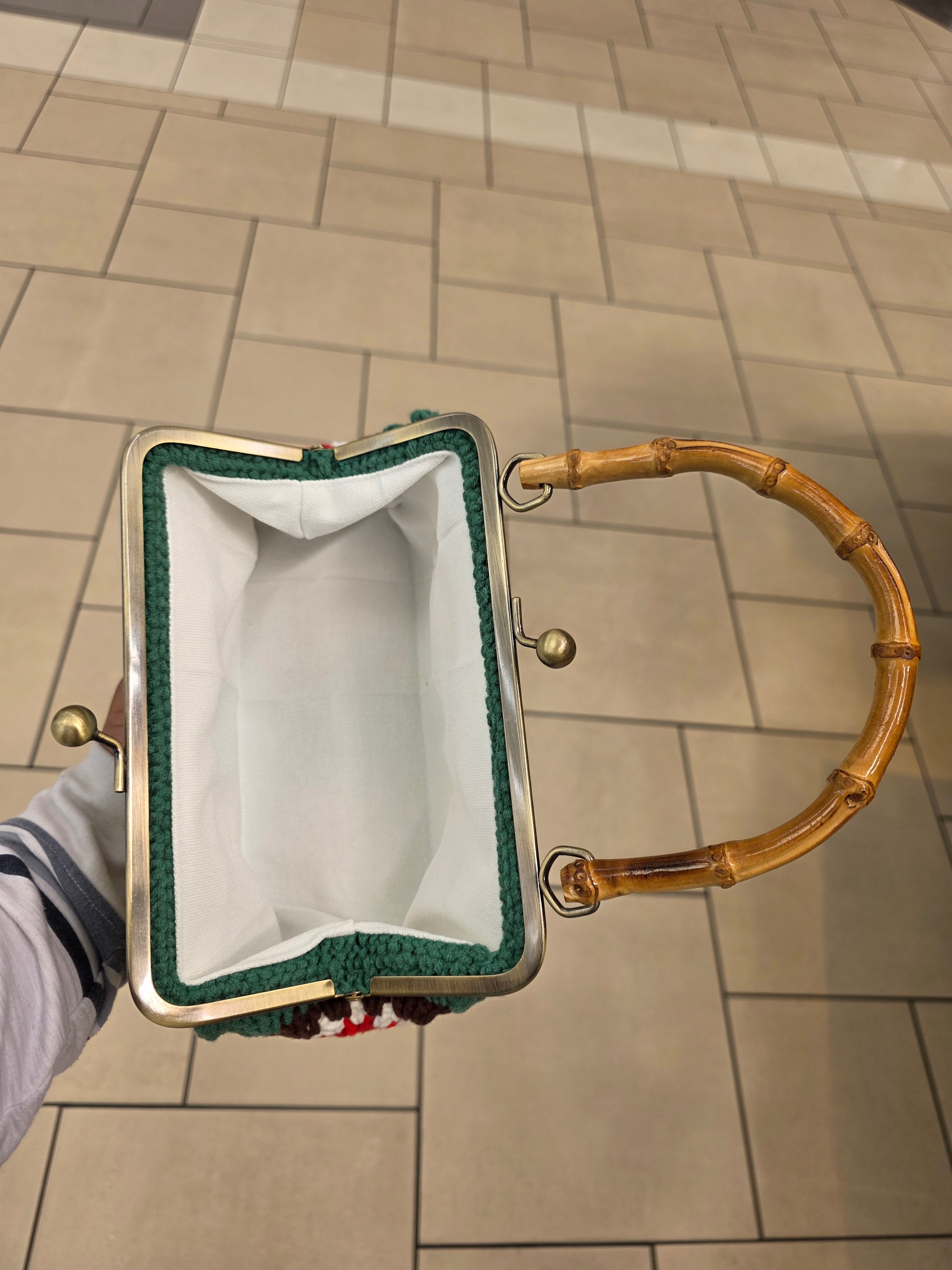 Green icecream purse