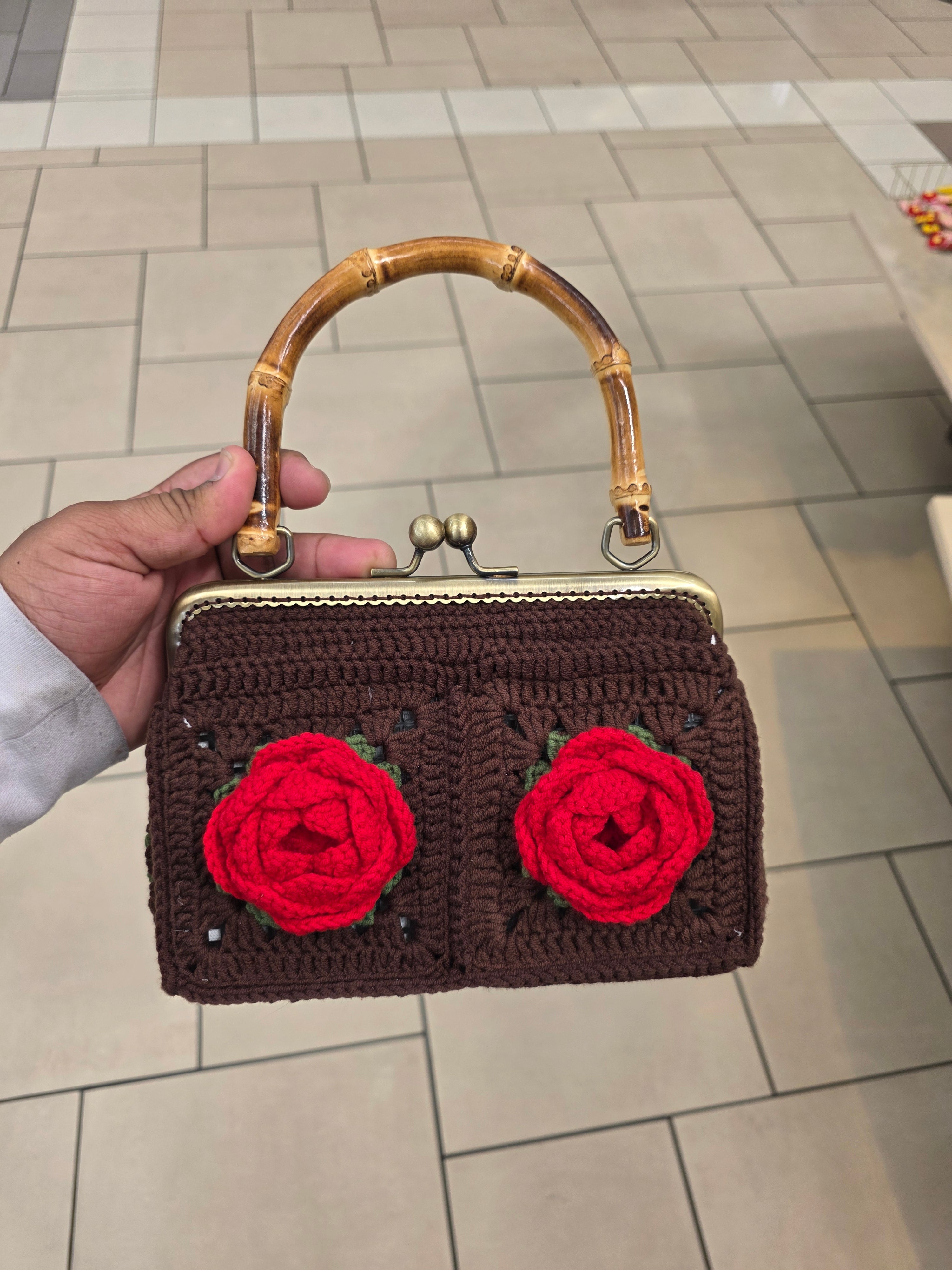 Crochet rose purse brown